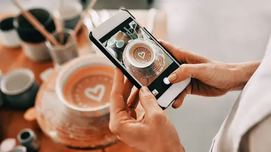 Social Media Marketing in 2026: Der ultimative Guide für Unternehmen, die Reichweite in Umsatz verwandeln