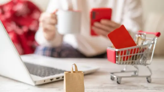 Sepetten Love Brand'e: E-Ticarette Hikaye Anlatıcılığı Neden Fark Yaratır?